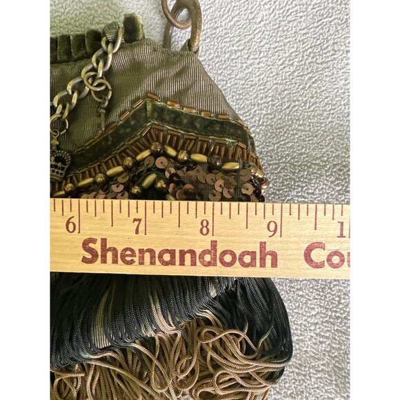 Decorative Vintage Purse Handbag Queen Elizabeth Charm Embellish Chain  Velvet - Picture 3 of 8